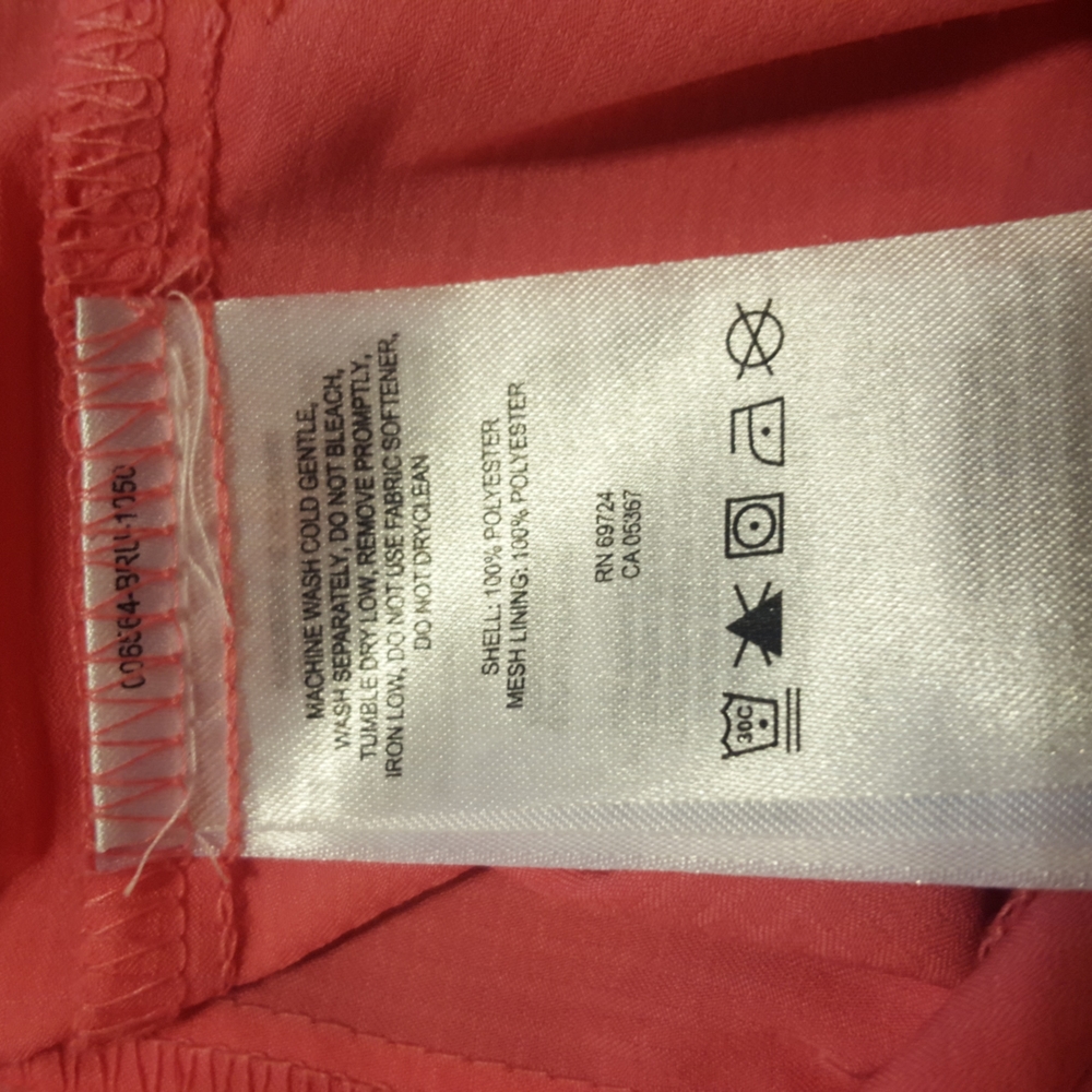 Beautiful Columbia PFG sleeveless top - Picture 7 of 10